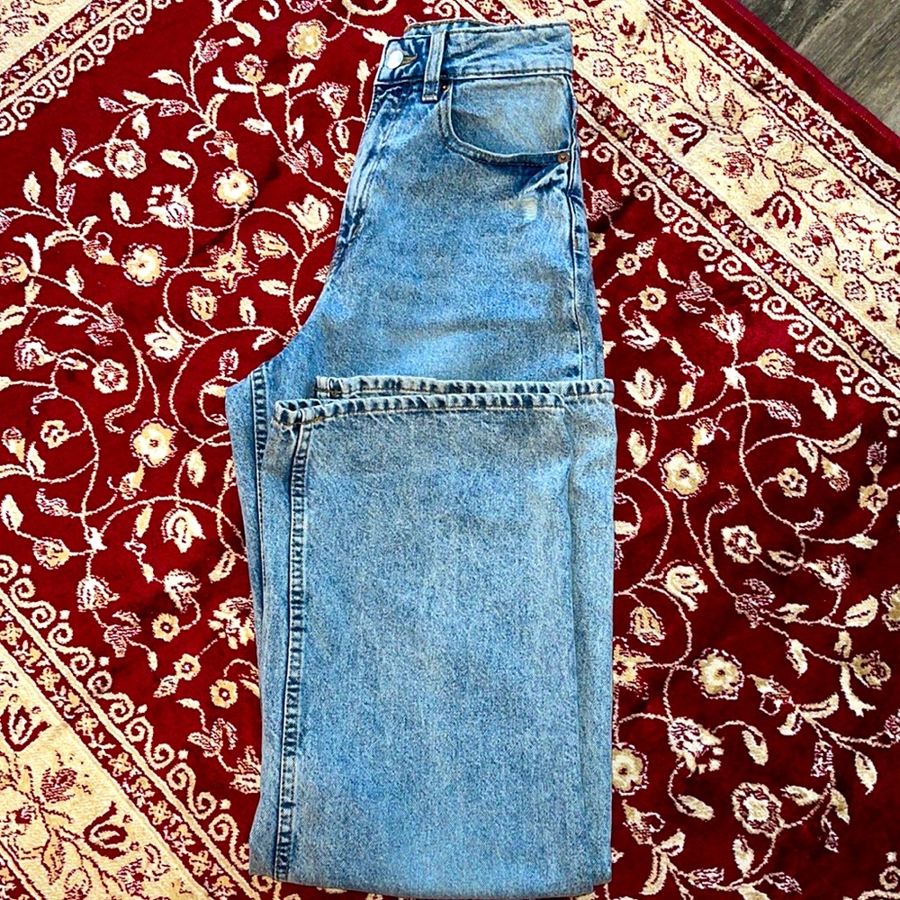 Brand new wide leg jeans